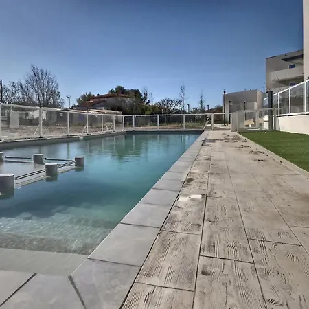 فيلة Pavillon Dansune Avec Piscine *
